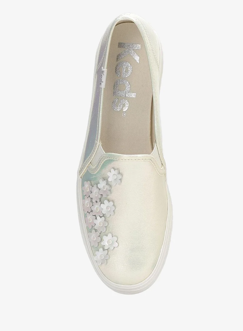 Keds Snow White/Iridescent Keds Women's Triple Decker Slip On Canvas Digi Femme Casual Sneaker White for Women | Best Price UAE